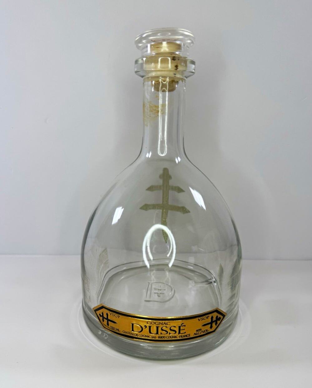 Empty D'USSE VSOP Cognac 750ml Glass Bottle with Original Stopper Bar Decor Craf